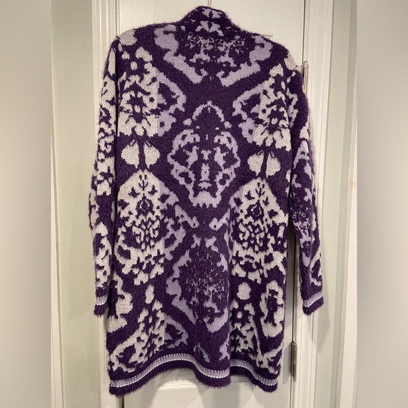NWOT Serengeti Size L Purple White Fuzzy Oversized Open Front Knit Long Cardigan - Picture 6 of 10
